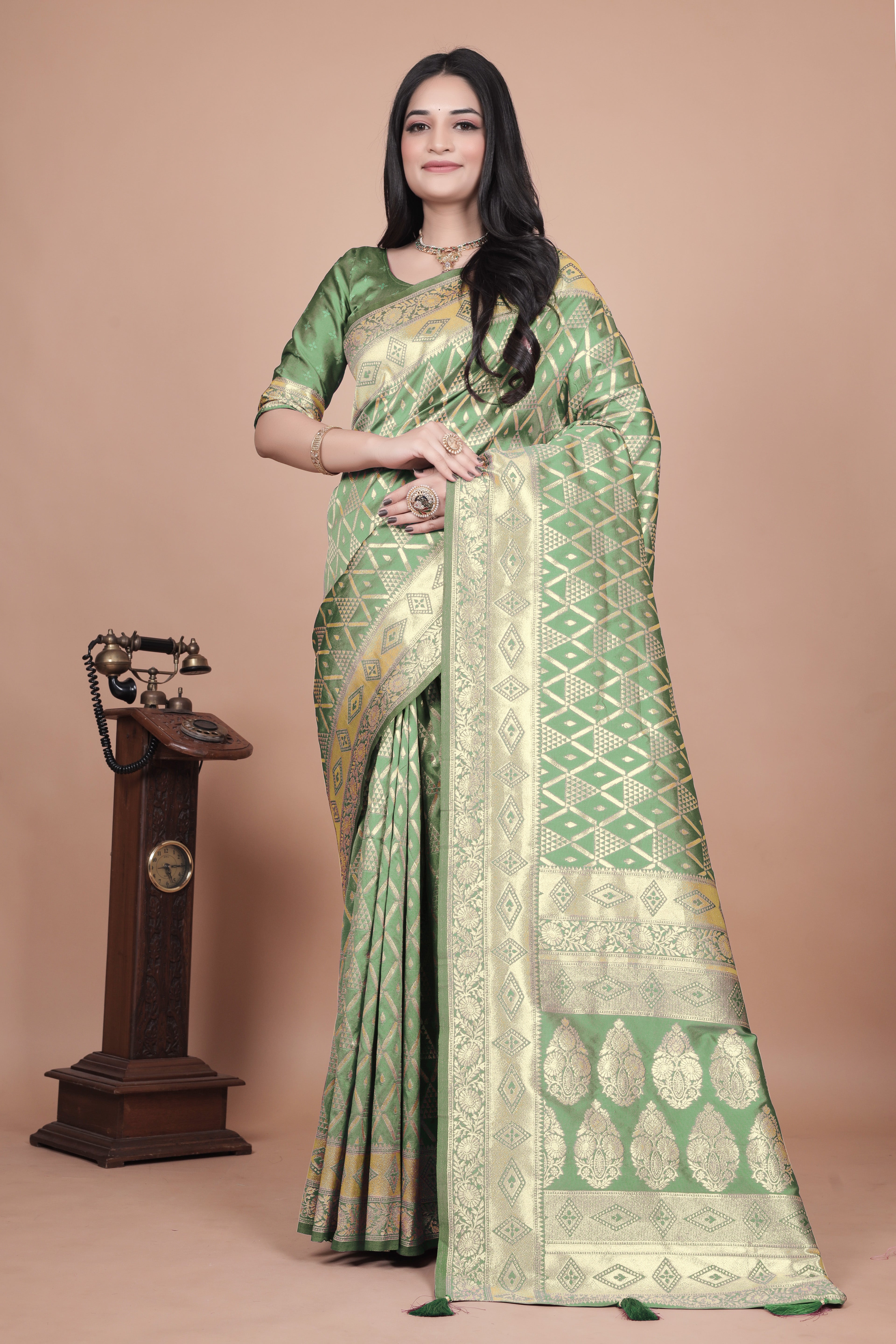Mauve Banarasi Silk Saree with Silver Zari Elegance With 4 color option